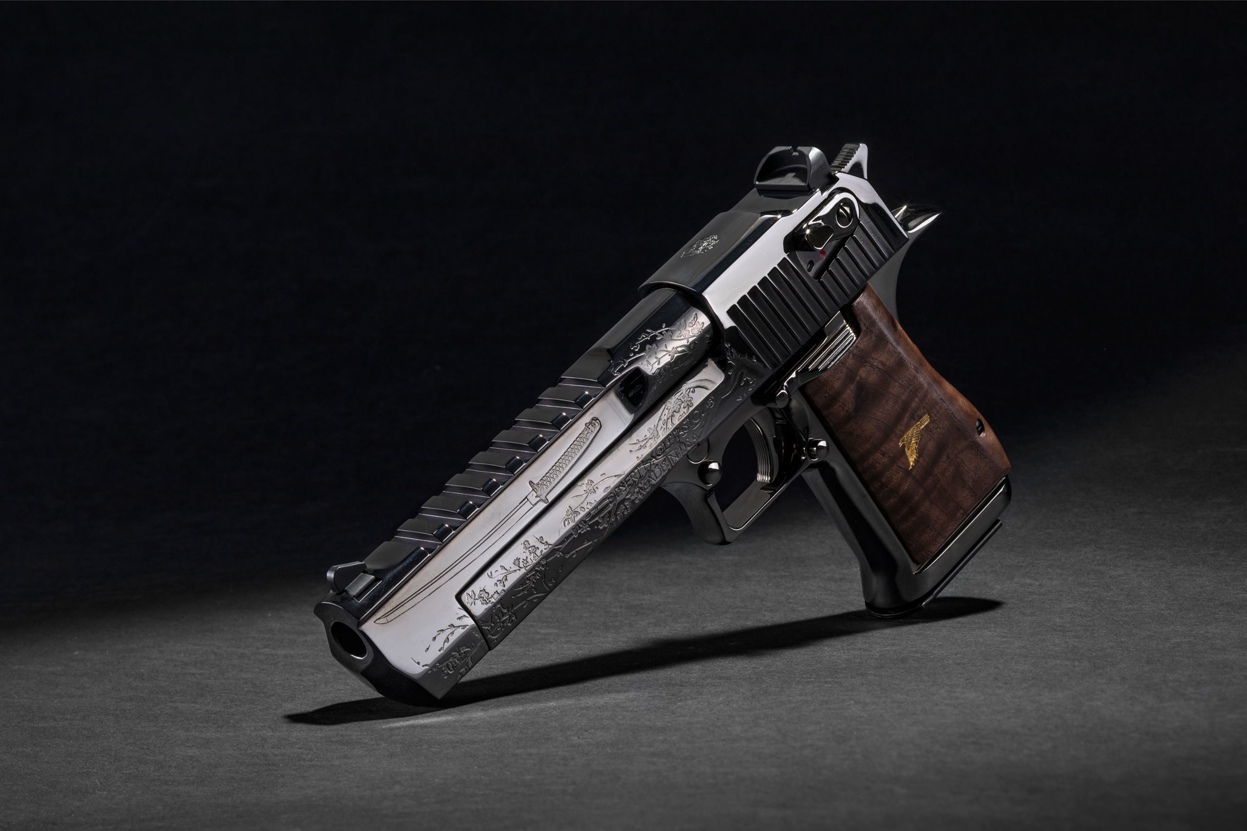 Dueling Katanas Desert Eagle - Image 13
